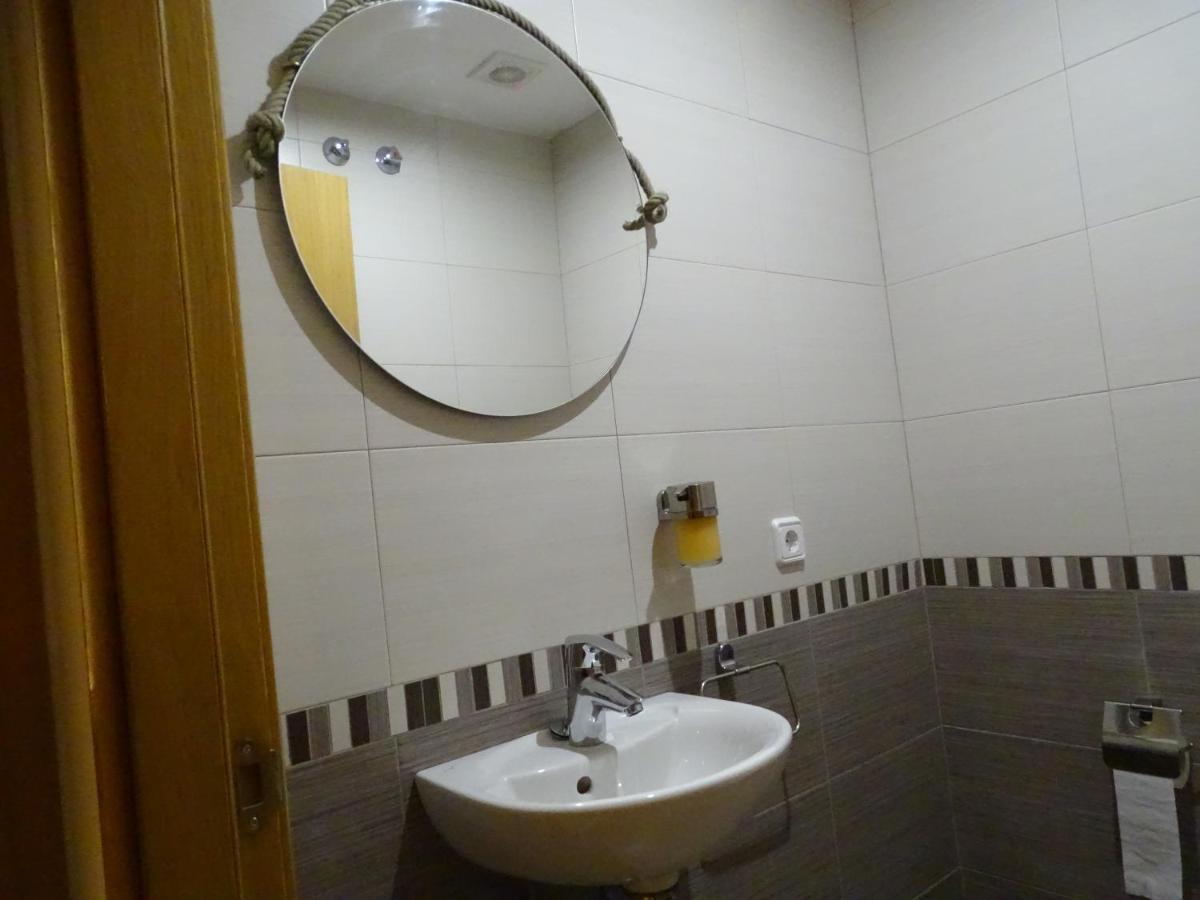 Apartamento Piscina Viena Росас Экстерьер фото